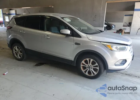 2017 Ford Escape Se z USA, uszkodzony, nr VIN 1FMCU9GD7HUB71133
